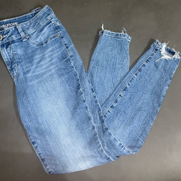 Maurices – High-Rise Skinny Jeans Distressed Ankle medium |Medium Blue |Skinny - Picture 1 of 3